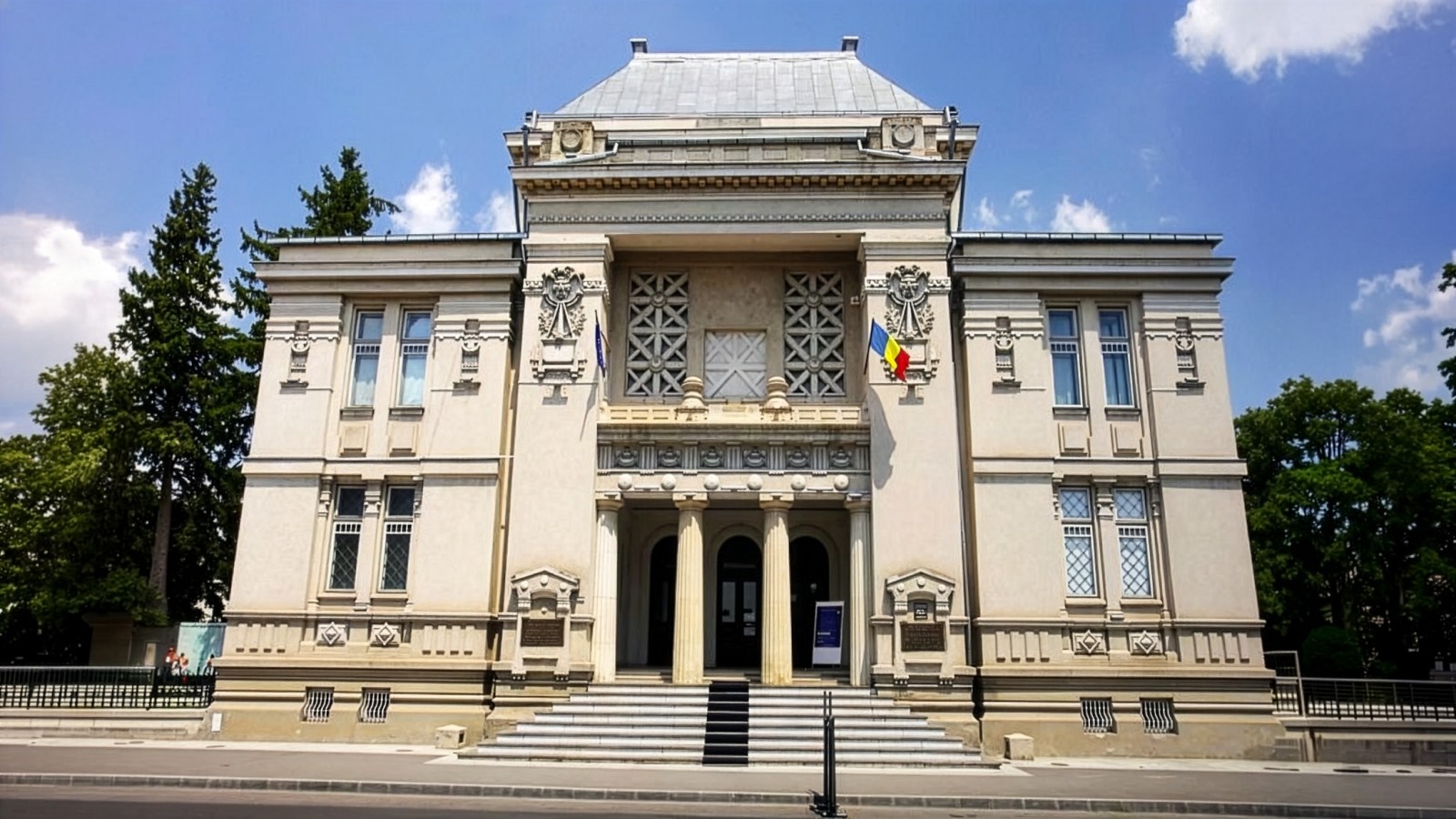 Muzeul de Istorie Dambovita